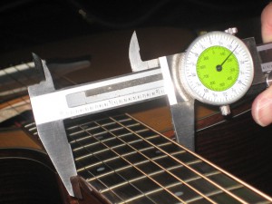 IMG_3379 Taylor 714CE Neck Width