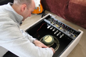 Vox AC15HW1 Disassembly Vox AC15HW1 Disassembly