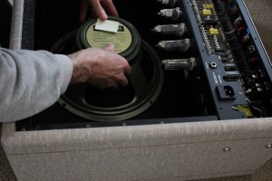 Vox AC15HW1 Disassembly Vox AC15HW1 Disassembly